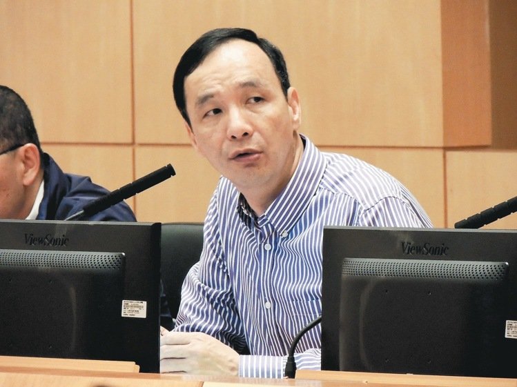 朱立倫3度公開與蔡英文團隊唱反調 朱立倫3度公開與蔡英文團隊唱反調