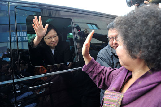 ��Ӣ�Ĵ�ǰ��B(t��i)�Q(ch��ng)֧��ꐾյ��