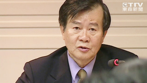 江春男被力挺做臺(tái)灣“民主櫥窗” 蔡正元諷:生雞蛋無(wú),放雞屎有 江春男被力挺做臺(tái)灣“民主櫥窗” 蔡正元諷:生雞蛋無(wú),放雞屎有