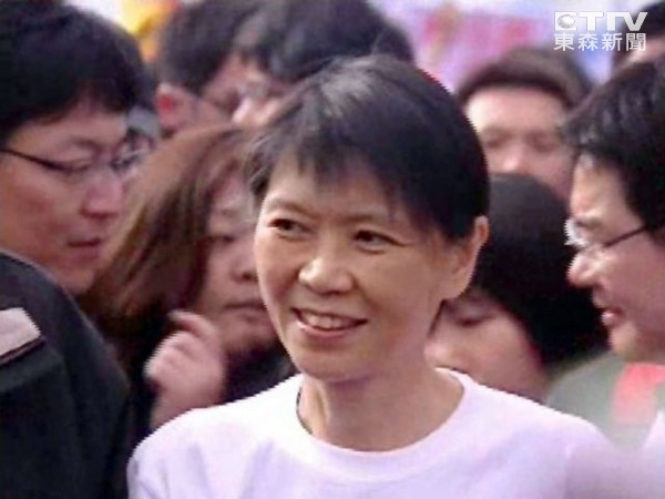 兆豐案強拉周美青下水 邱毅批綠營政治操弄妄圖轉移焦點 兆豐案強拉周美青下水 邱毅批綠營政治操弄妄圖轉移焦點