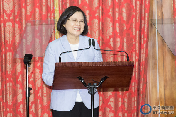 蔡正元:蔡英文制造仇大陸情緒幫自己的無(wú)能脫罪 蔡正元:蔡英文制造仇大陸情緒幫自己的無(wú)能脫罪