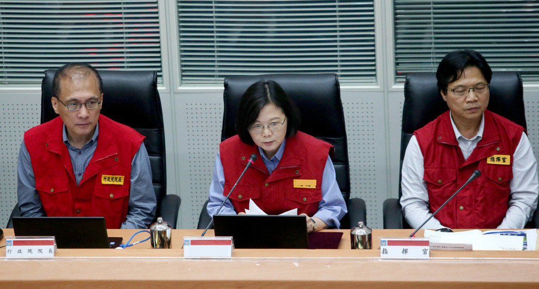 �̰l(f��)�����g���׺�������(zh��n)��õĸ��ӵ��^���ȫ�̼s2��犾ͽY(ji��)�����W�����¬F(xi��n)��(ch��ng)һƬ�e(cu��)㵵�ý�w