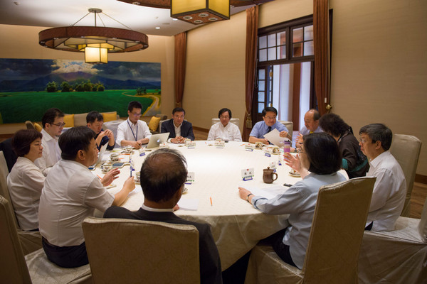 蔡英文3日召開“執(zhí)政決策協(xié)調會議” 蔡英文3日召開“執(zhí)政決策協(xié)調會議”