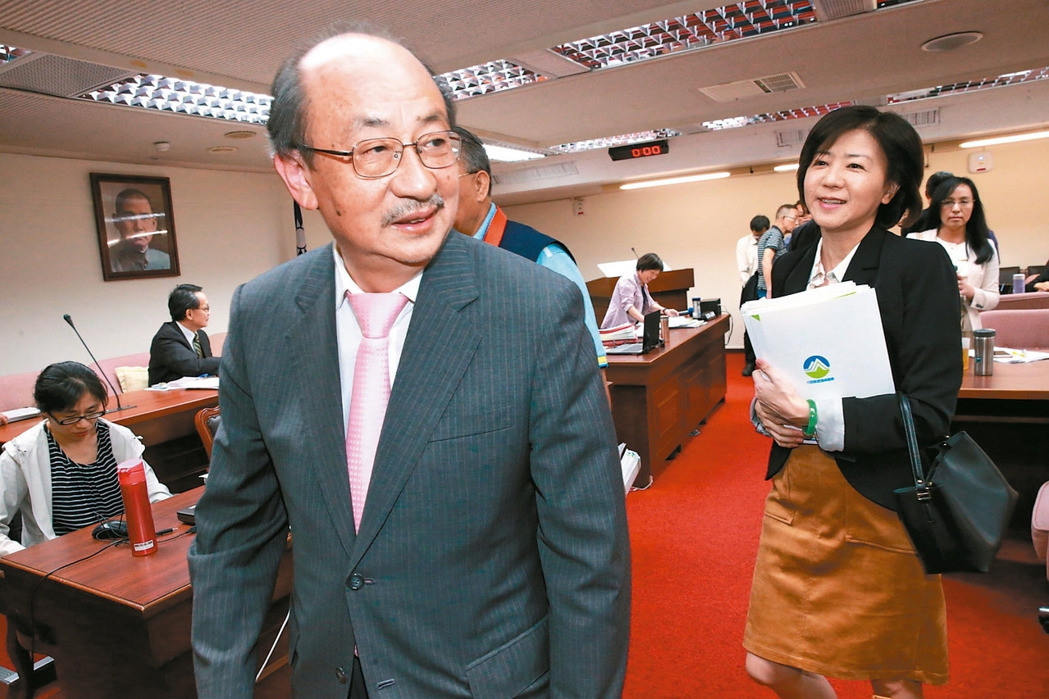 大綠小綠矛盾不斷 民進黨嗆"時力":選舉不再禮讓 大綠小綠矛盾不斷 民進黨嗆"時力":選舉不再禮讓