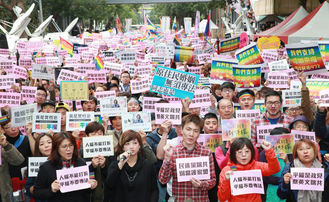 �Ƅӻ���ƽ��(qu��n)�F(tu��n)�w28�հ���������Ժ����һ���P(gu��n)ע�ڡ�����Ժ����(n��i)�e�еĻ���ƽ��(qu��n)���޷����ڶ��ι� ��