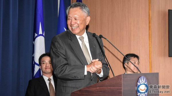 國民黨副主席詹啟賢請辭 洪秀柱全力慰留 國民黨副主席詹啟賢請辭 洪秀柱全力慰留