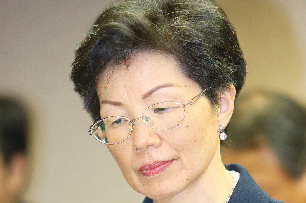 張小月回避“九二共識”奢談兩岸互動新模式被質疑 張小月回避“九二共識”奢談兩岸互動新模式被質疑