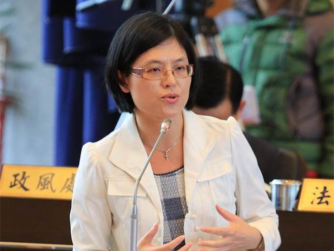 臺學(xué)者:缺乏配套的“一例一休”就是惡法 臺學(xué)者:缺乏配套的“一例一休”就是惡法