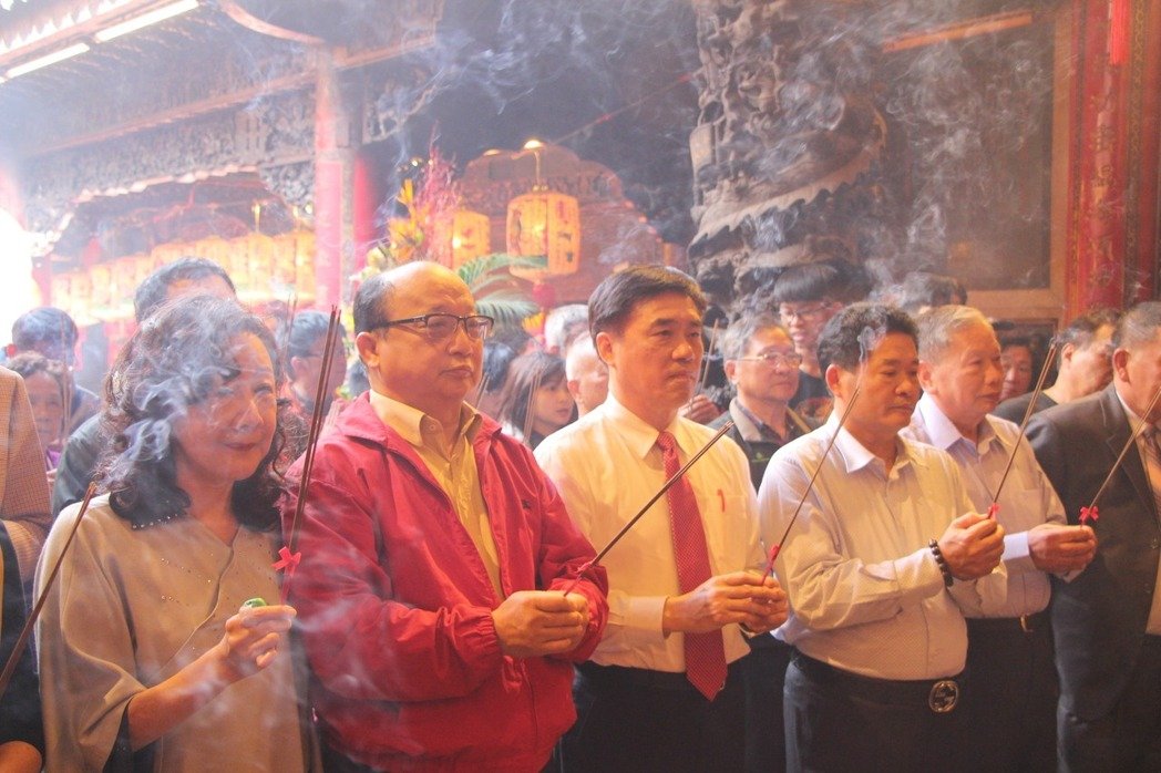 �����h����ϯ��־��(qi��ng)���κ������x������ί