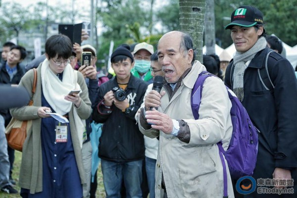 ��Ӣ�ĳ�ϯ�����"����"�����l���h ����"���{��"