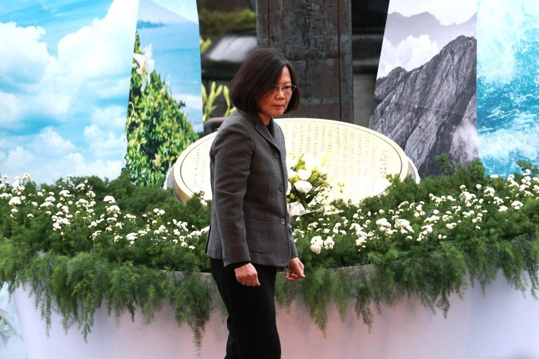 �_(t��i)ý����Ӣ��:"�D(zhu��n)�����x"��β����Փ�(j��)�r(sh��)������?