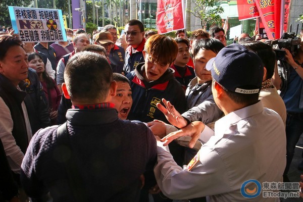 �G�I�����������죡Ӣ����������������񱊿��h����