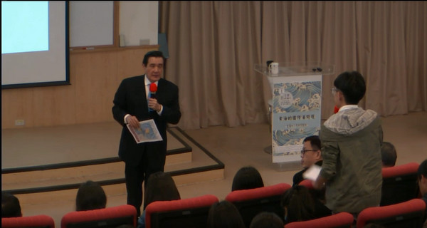 ��ꑌW(xu��)���ᆖ̫�x�S �RӢ�����v�F(xi��n)�������_���W(xu��)��