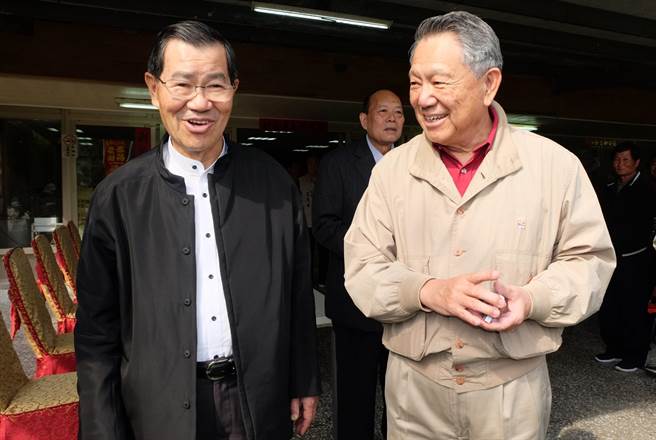 蕭萬長贊詹啟賢是“能改者”:黨主席最好的人選 蕭萬長贊詹啟賢是“能改者”:黨主席最好的人選