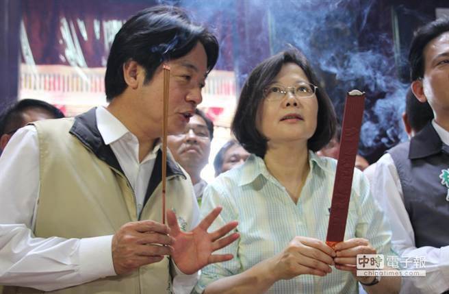 �_ý��ه����c��Ӣ���^�л�ɲ��B��֮·���Ŕ�