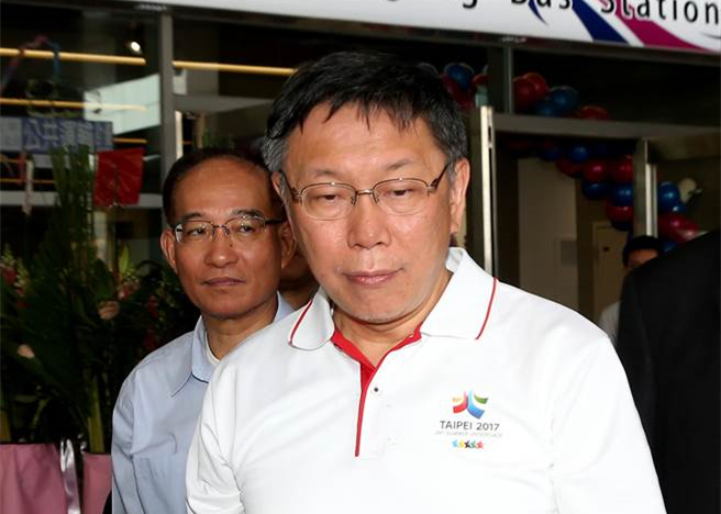 柯文哲因缺席臺當局前瞻公聽會挨綠營議員一頓臭罵 柯文哲因缺席臺當局前瞻公聽會挨綠營議員一頓臭罵