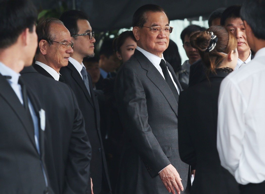 �_����׷���ݽ��B���߀983�f �B�k:�^����������