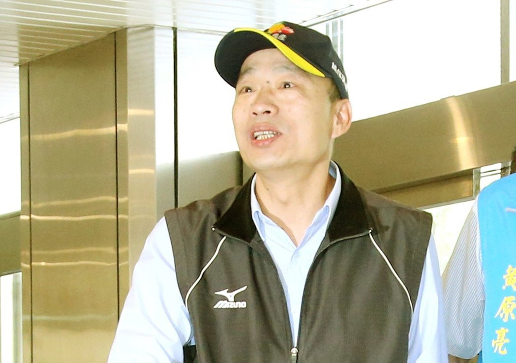 韓國瑜:臺灣人民看民進黨像親生 國民黨像抱來的 韓國瑜:臺灣人民看民進黨像親生 國民黨像抱來的