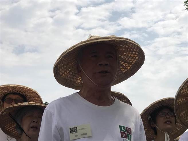 民進黨大佬禁食5小時遭嘲諷 網(wǎng)友稱他是過氣老演員 民進黨大佬禁食5小時遭嘲諷 網(wǎng)友稱他是過氣老演員