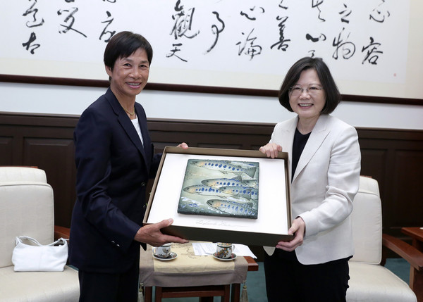 關起門來避失言! 蔡英文:等媒體出去就可自由交談 關起門來避失言! 蔡英文:等媒體出去就可自由交談