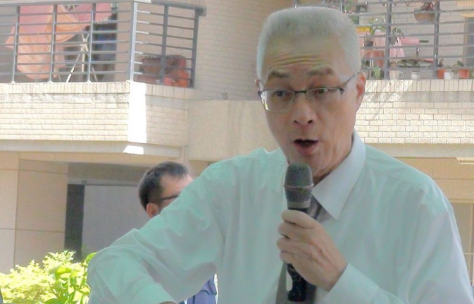 吳敦義全力拼首輪過半 稱若到第二輪恐致國民黨分裂 吳敦義全力拼首輪過半 稱若到第二輪恐致國民黨分裂