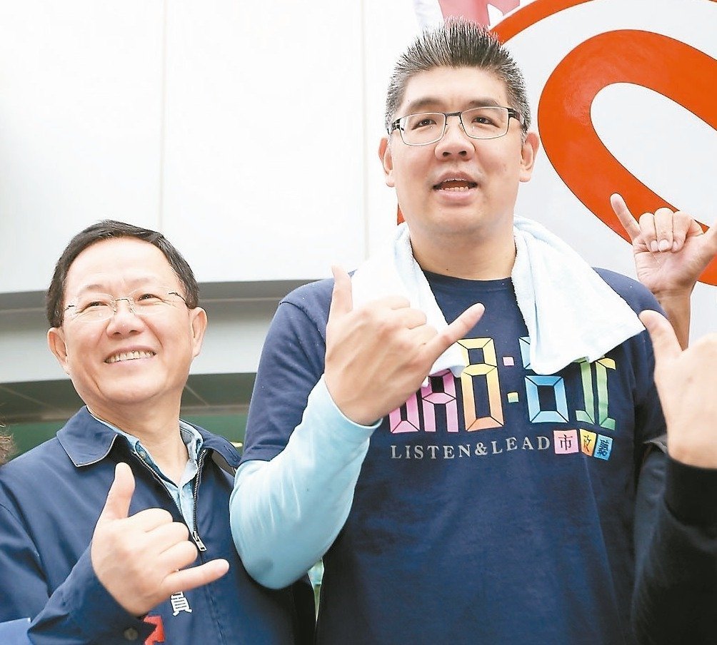 吳敦義提前點燃2018戰(zhàn)火 丁守中連勝文周錫瑋均表態(tài) 吳敦義提前點燃2018戰(zhàn)火 丁守中連勝文周錫瑋均表態(tài)