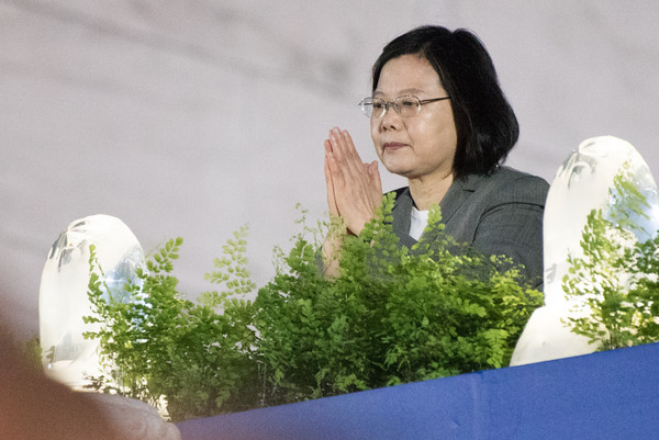 臺(tái)灣會(huì)亡在蔡英文手里? 國(guó)民黨:逼人民全力反撲! 臺(tái)灣會(huì)亡在蔡英文手里? 國(guó)民黨:逼人民全力反撲!