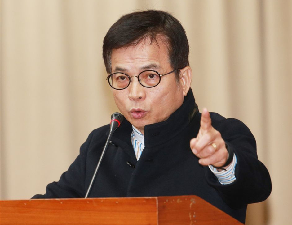 公務員年改新規通過 國民黨:民進黨對公務員的屠殺日 公務員年改新規通過 國民黨:民進黨對公務員的屠殺日