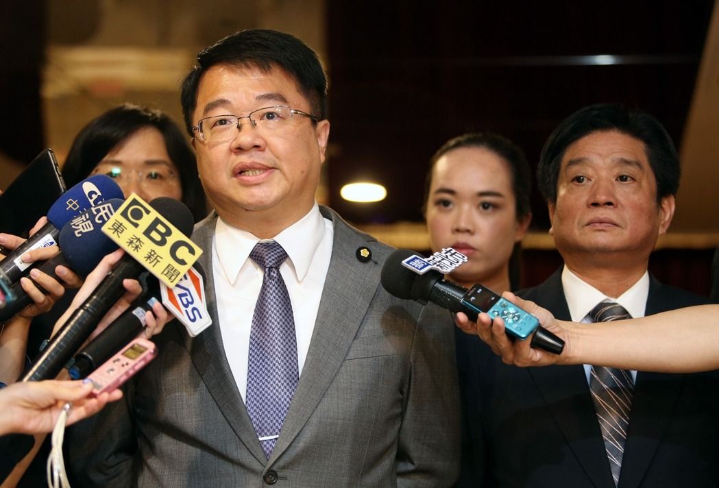 民進黨2018新北市長眾星捧賴? 實則刀光劍影、暗藏角力 民進黨2018新北市長眾星捧賴? 實則刀光劍影、暗藏角力