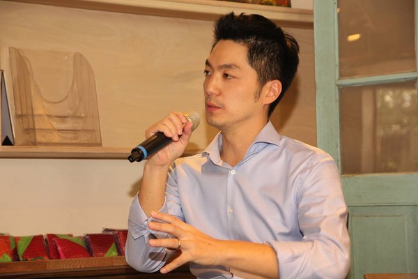 �Y�f����׌�����h�A���_���᣿