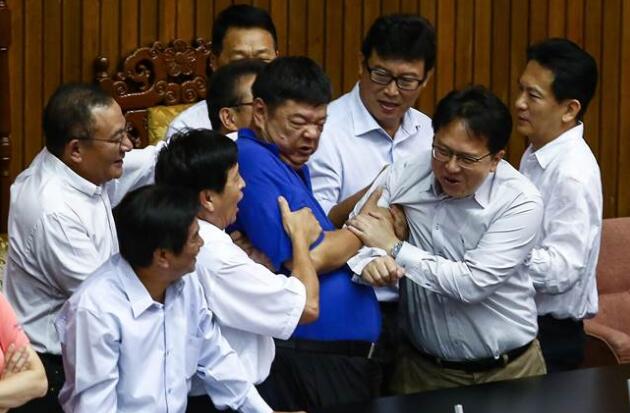 �{�G����ί���ڡ�ǰհ�A(y��)�㰸���_ͻ���m(x��)�ݱ�Q���(zh��n)