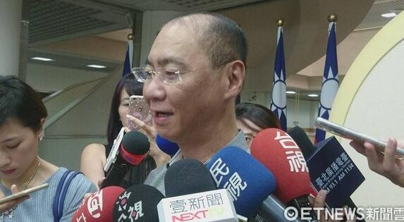 臺北市議員凌晨墜樓身亡 開議前一天吞70多顆安眠藥 臺北市議員凌晨墜樓身亡 開議前一天吞70多顆安眠藥