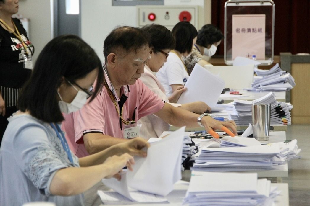 "�r��"�P�����挦�Q�T�� �T���󌢆�:�^�m���J�e��