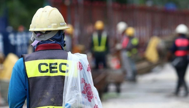 蔡英文強推“一例一休”不到一年再修訂引民代不滿 蔡英文強推“一例一休”不到一年再修訂引民代不滿