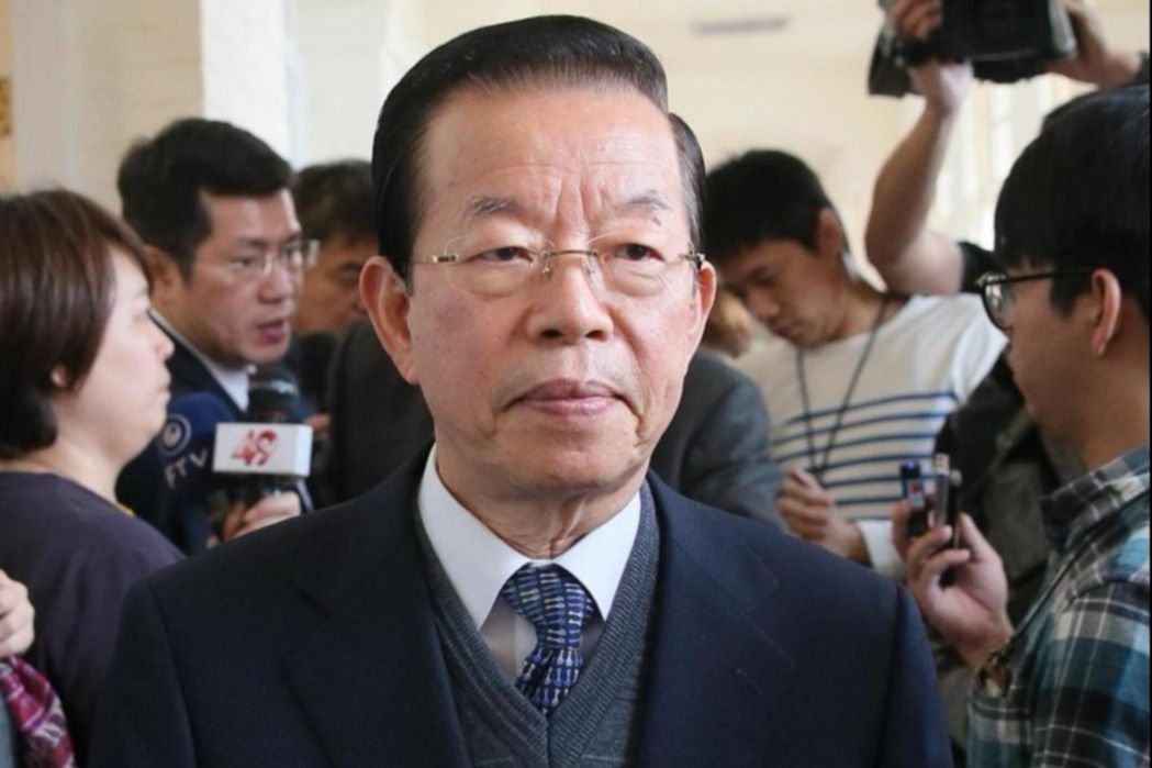 謝長廷深夜再批陳菊新書:情節(jié)虛幻、妖魔化別人 謝長廷深夜再批陳菊新書:情節(jié)虛幻、妖魔化別人