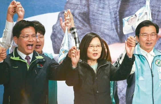 蔡英文稱不怕得罪人 羅智強:又抄馬英九了 蔡英文稱不怕得罪人 羅智強:又抄馬英九了