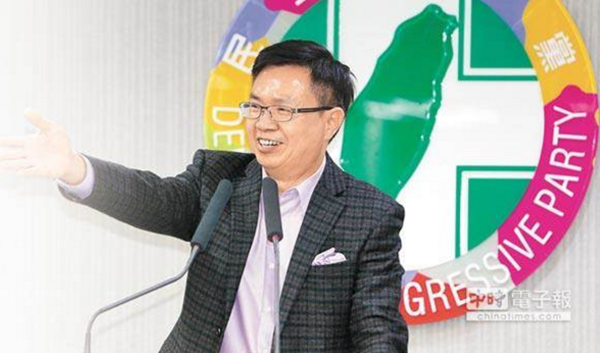 “新南向”轉西進?王豐:民進黨執政像打麻將“搬風” “新南向”轉西進?王豐:民進黨執政像打麻將“搬風”