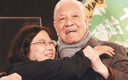 ο���D�~�����߲̮�����δ���շ���B �{�I��������Ҳ�e�������ģ�