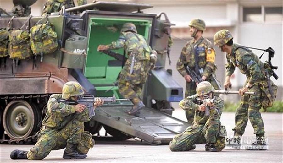 近8成民眾愿為臺灣而戰?島內年輕人吐真心話 近8成民眾愿為臺灣而戰?島內年輕人吐真心話