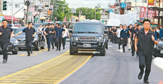 ��Ӣ�ġ��������⿳�� �_���־S���q�缈�ϻ���