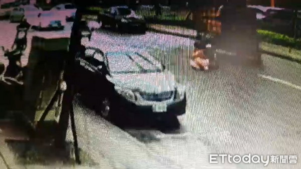 �±�һ���ӱ��ˮ��ְǹ������