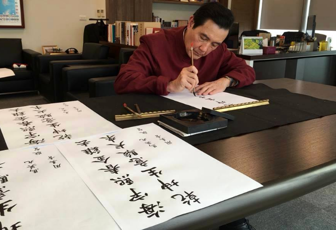 �RӢ�Śv�괺(li��n)��P�c(di��n)��������Ԅ���ܸ��^�����γɾ�