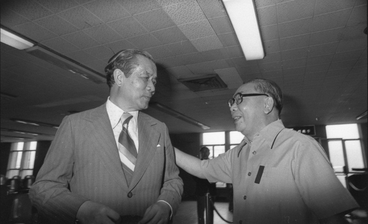 臺(tái)灣官員請(qǐng)辭理由千百種 看來看去還是民進(jìn)黨最“硬氣” 臺(tái)灣官員請(qǐng)辭理由千百種 看來看去還是民進(jìn)黨最“硬氣”