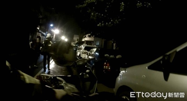 ʷ������󋌶׵���ʺ����һ�뾹ץ�����һ�硱��Ů��