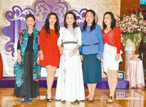 ���800λ�F�D���]݆������M�F���_Ѫƴ���D��