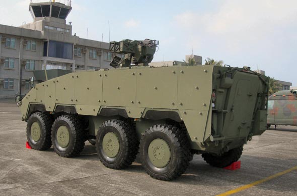 云豹甲車。(網絡圖) 云豹甲車。(網絡圖)