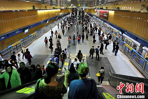 �_�����F1820�g����һ���500�����ڳ��i�_