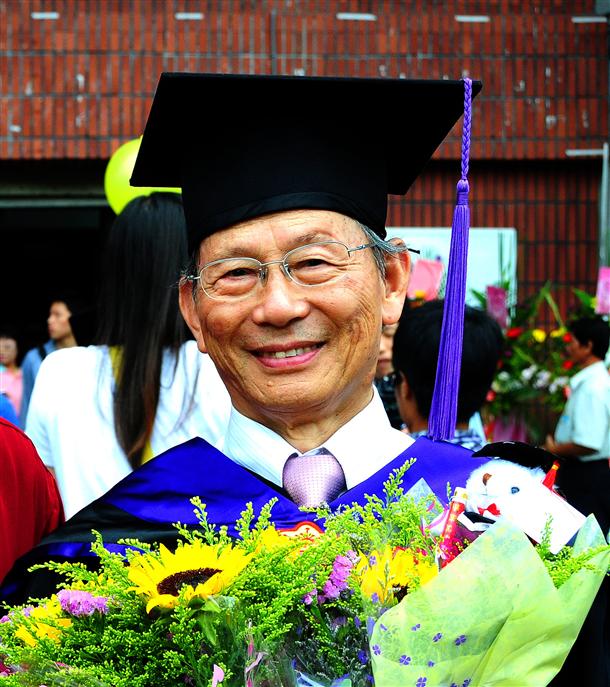 82�q����У�L���ܴΫ@�ôTʿ