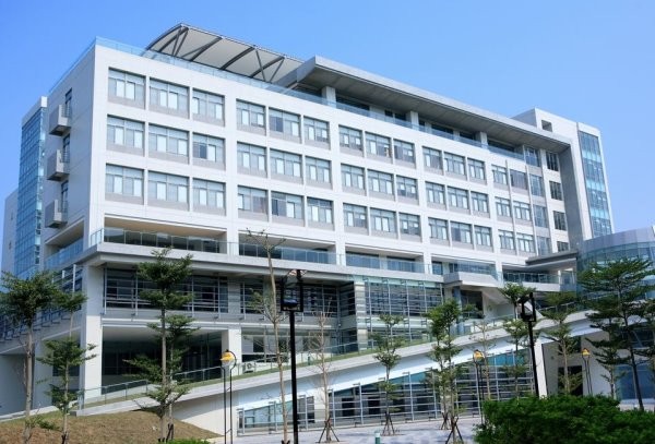 ���I���L��ʧ�I������������ǰ�ص�ĸУ�o�˴�W�������������p��