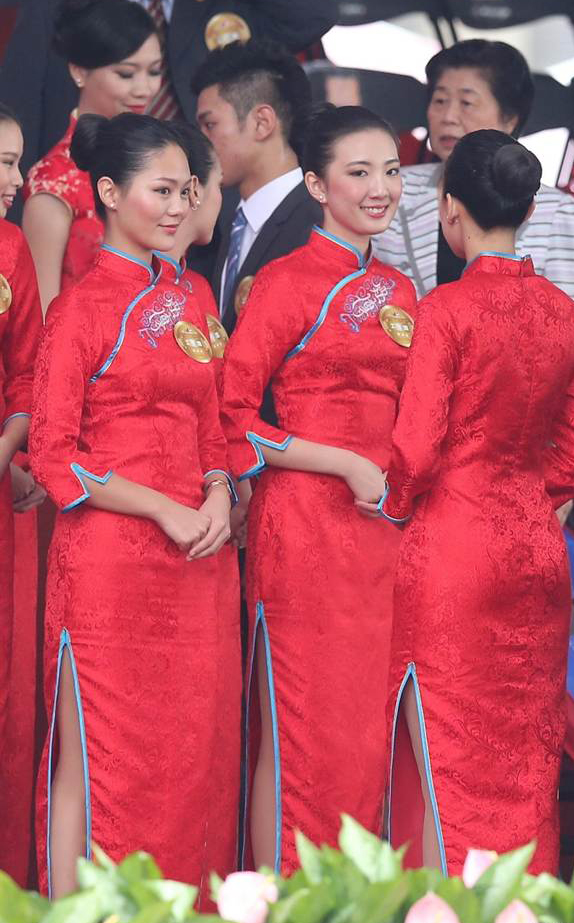 ���c����O���г��F����ˇ�˹�]�V��Ů